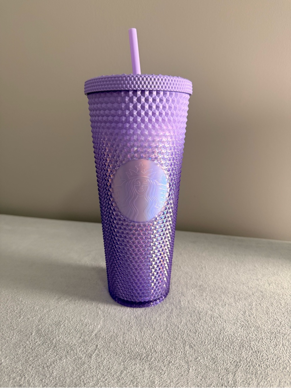 Starbucks venti tumbler with straw